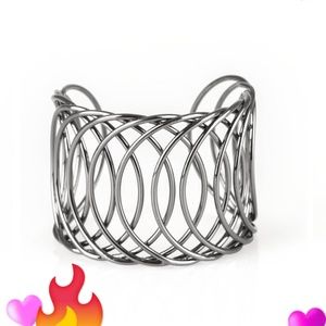 paparazzi Jewelry - Choker and silver bracelet paparazzi Jewelry - Choker and silver bracelet